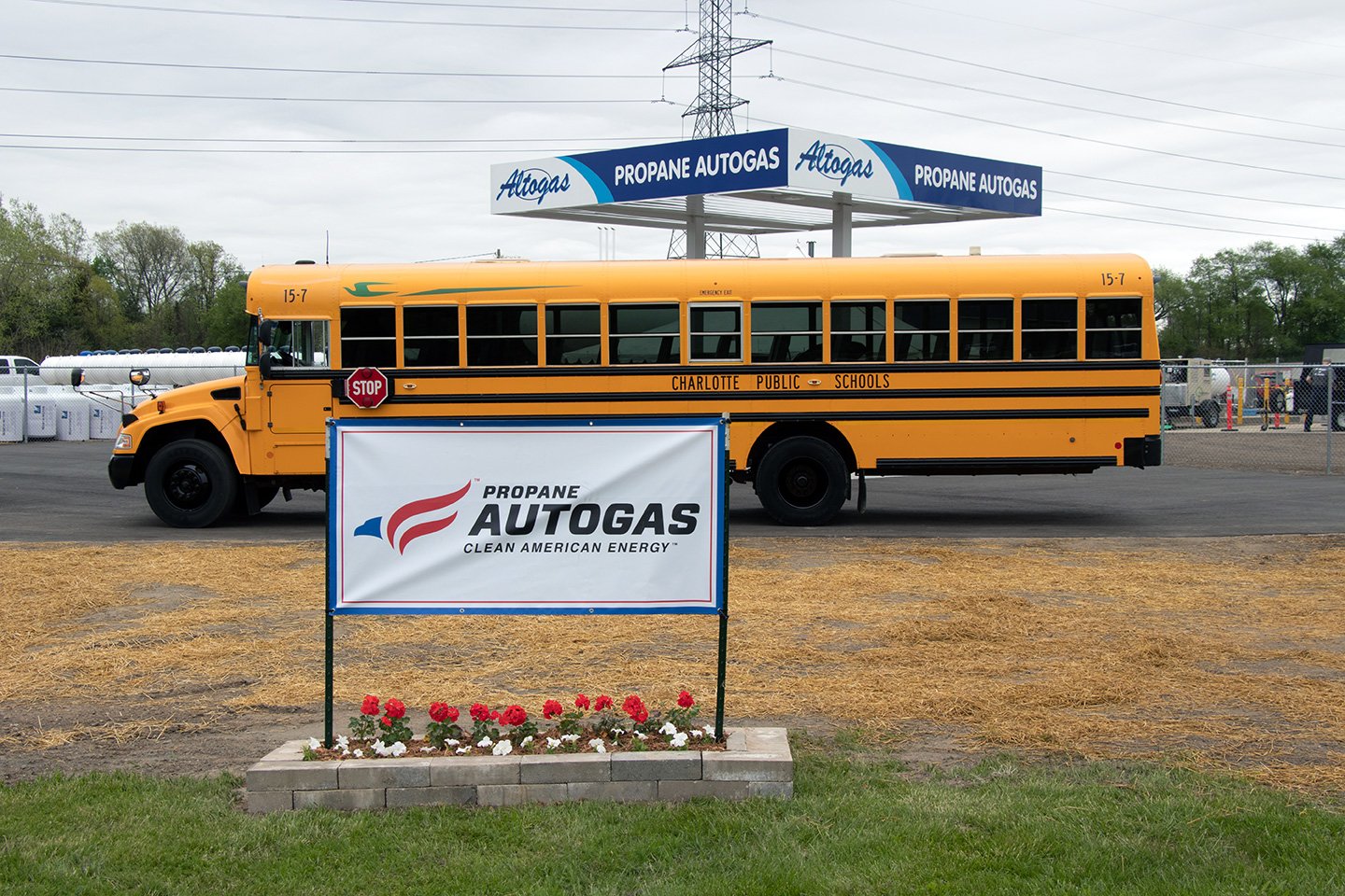 You are currently viewing Top 5 Reasons Propane Autogas is the Right Fuel for School Transportation