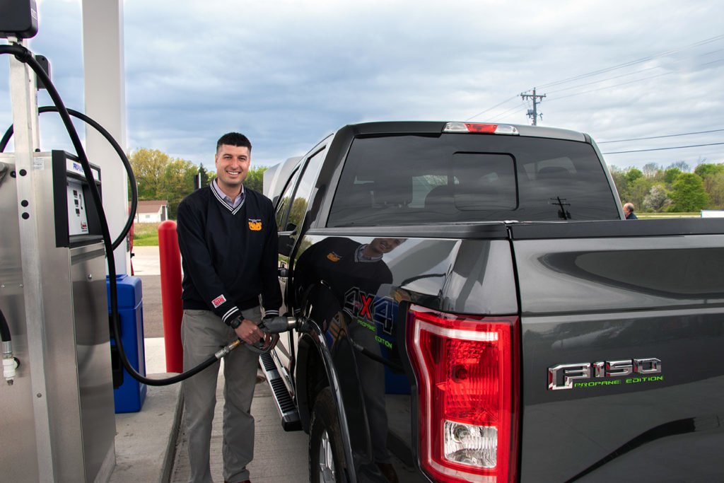 tom-barrett-filling-propane-powered-truck